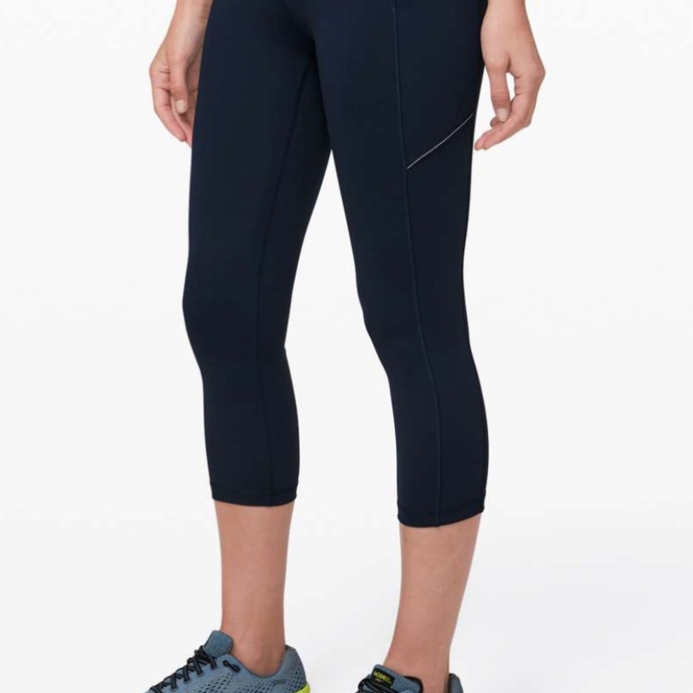 Lululemon Athletica Speed Up Crop True Navy Leggings